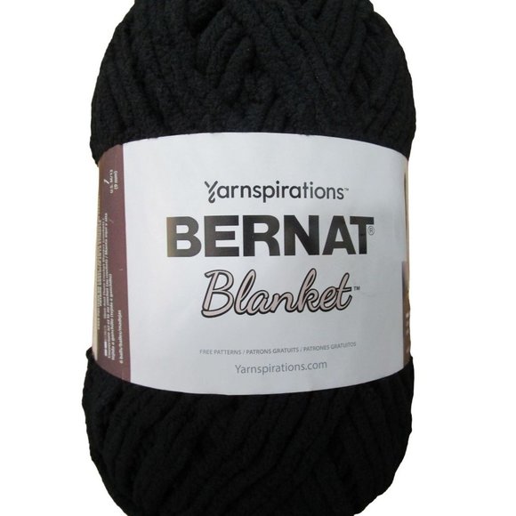 Bernat Yarnspirations Blanket 10.5 oz  220 yds Coal 161110 New - Picture 2 of 8